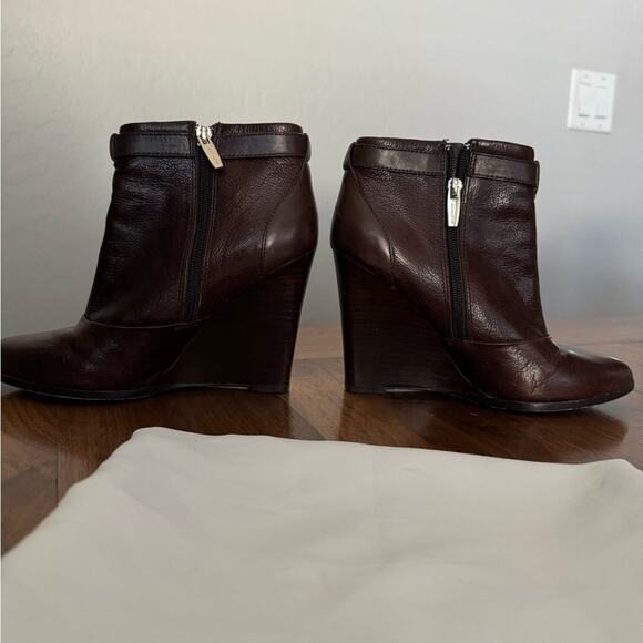 Coach Boots Melody Womens Size 7 Brown Leather Side Zip Wedge Ankle Booties - Picture 3 of 10